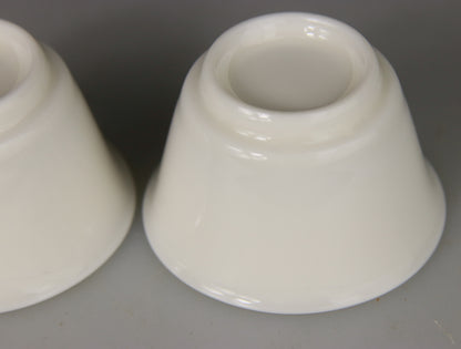 Paire de coupes en porcelaine de Dehua