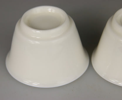 Paire de coupes en porcelaine de Dehua