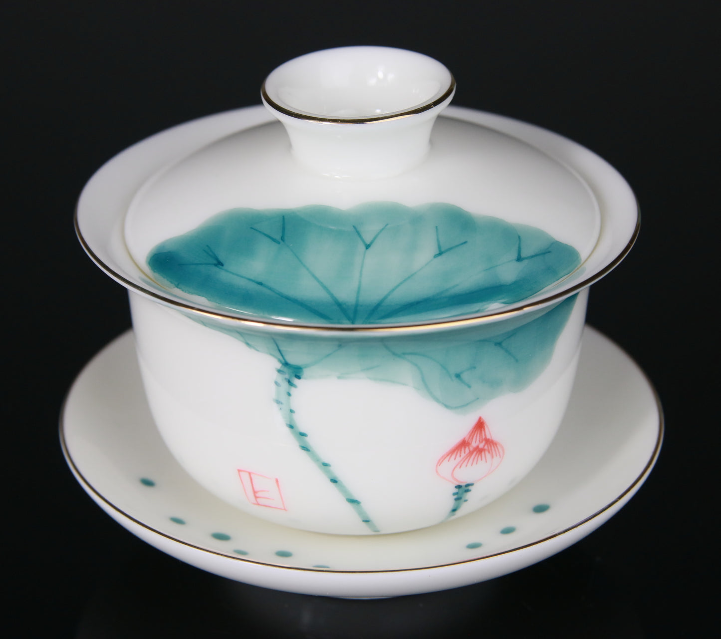 Gaiwan en Porcelaine Peinte Lotus Dorure - 140 mL