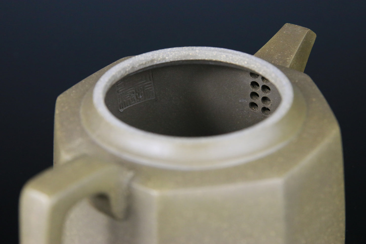 Théière en Argile de Yixing forme De Zhong - 220 mL